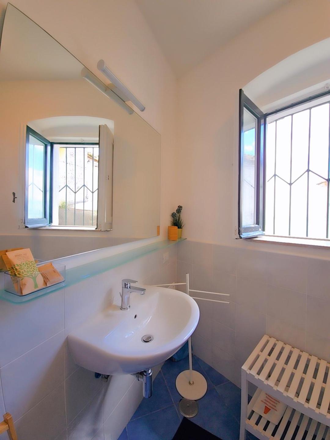 Raito Guest House - Amalfi Coast Vietri Luaran gambar