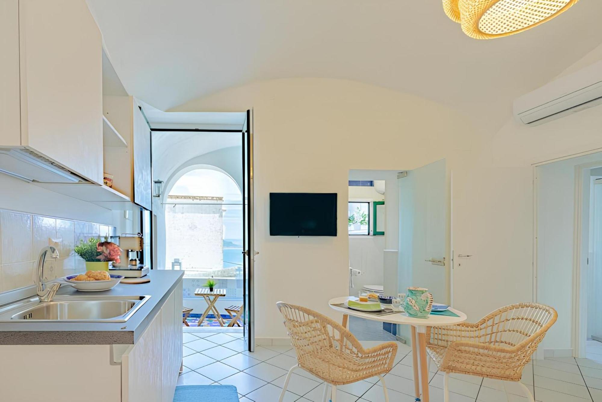 Raito Guest House - Amalfi Coast Vietri Luaran gambar